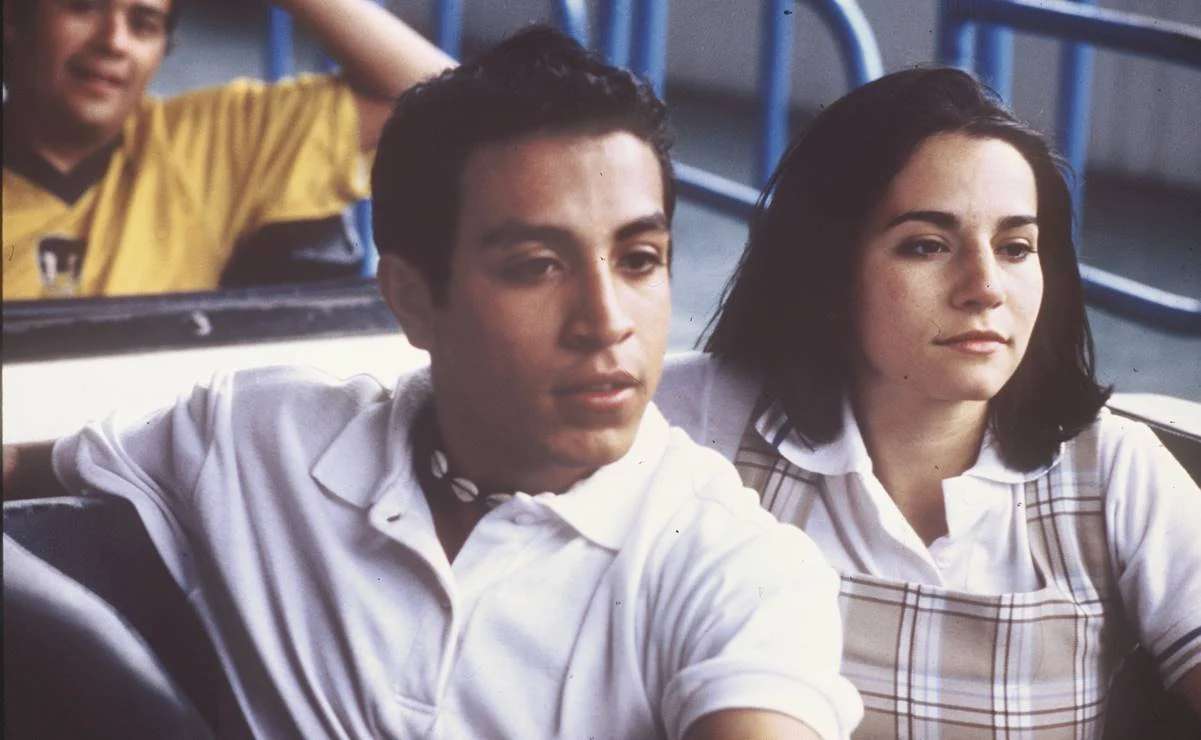 La historia detrás de amar te duele
