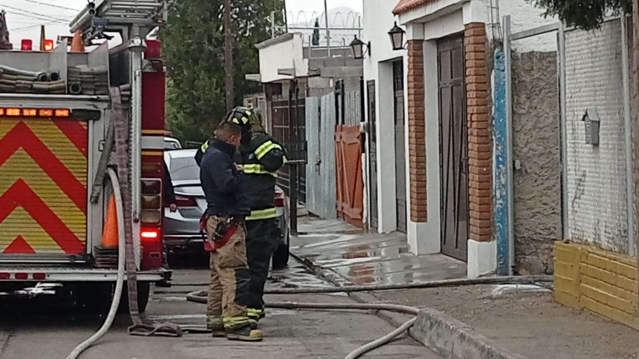 Consume voraz incendio vivienda en la colonia Villa | La Opción de ...