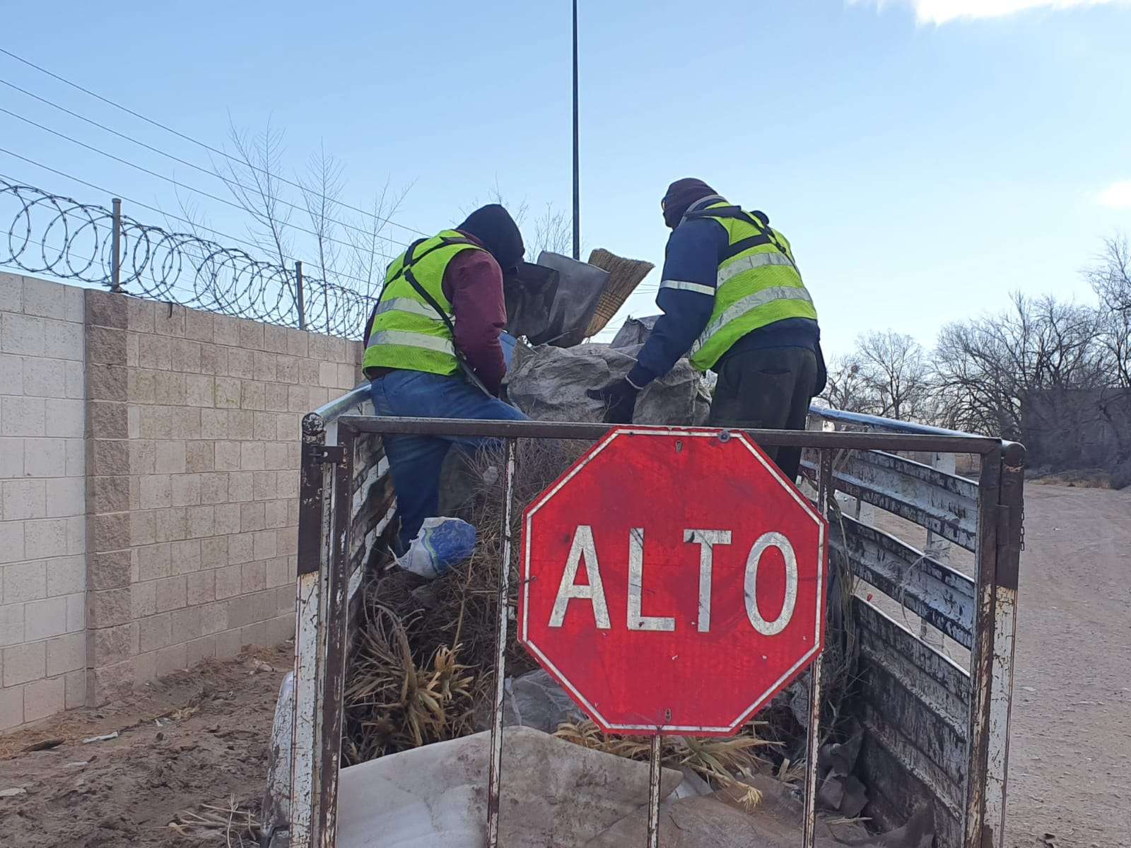 Realiza Municipio limpieza en la maquiladora Wistron