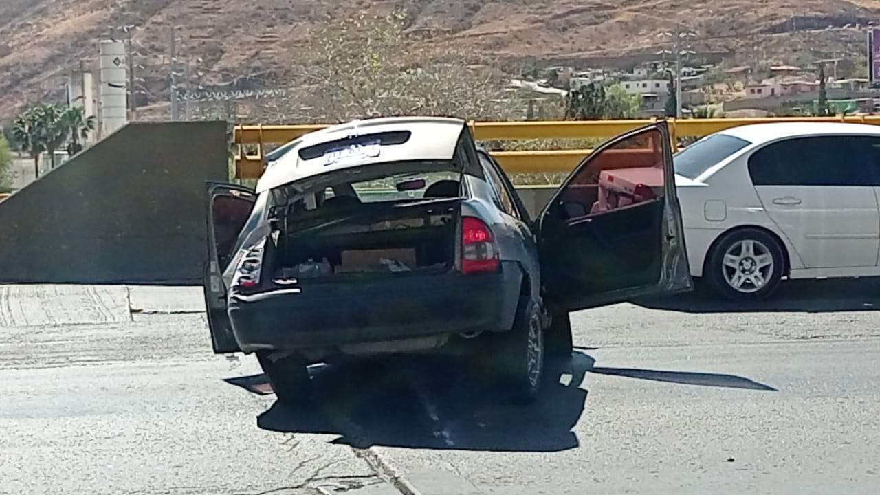 Pierde el control y se impacta en carretera a Aldama | La Opción de ...