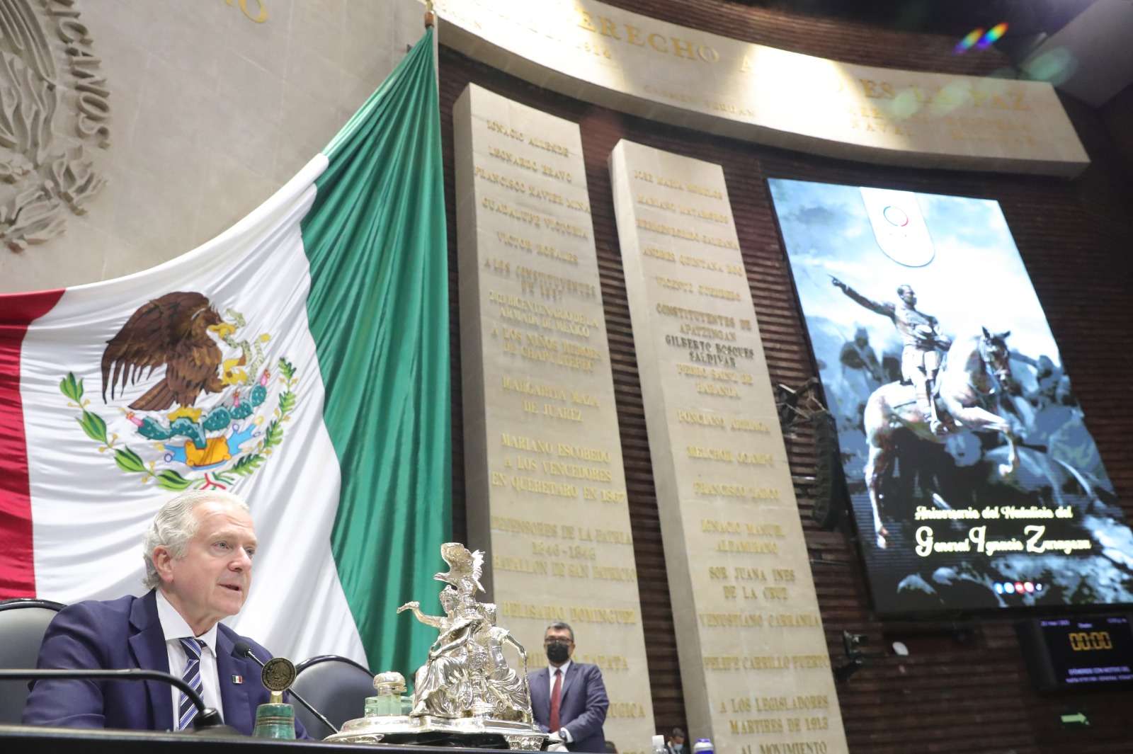 Jamás permitiremos una intervención militar extranjera: Creel 