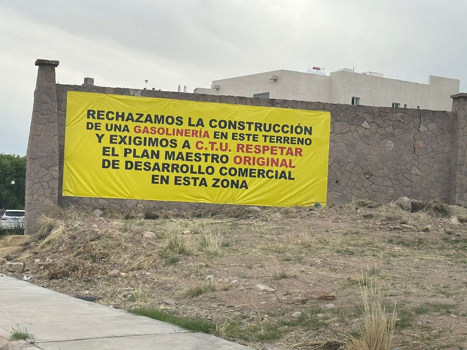 Denuncian a CTU por querer construir gasolinera en Encordadas Del Valle