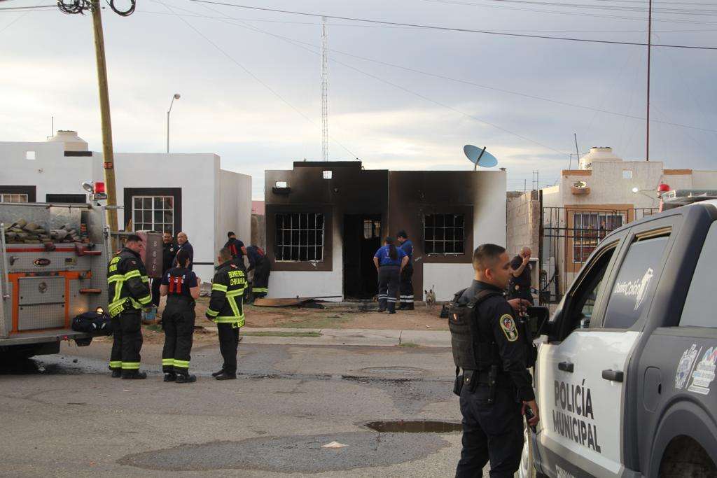 Consume voraz incendio vivienda al norte de la ciudad | La Opción de ...