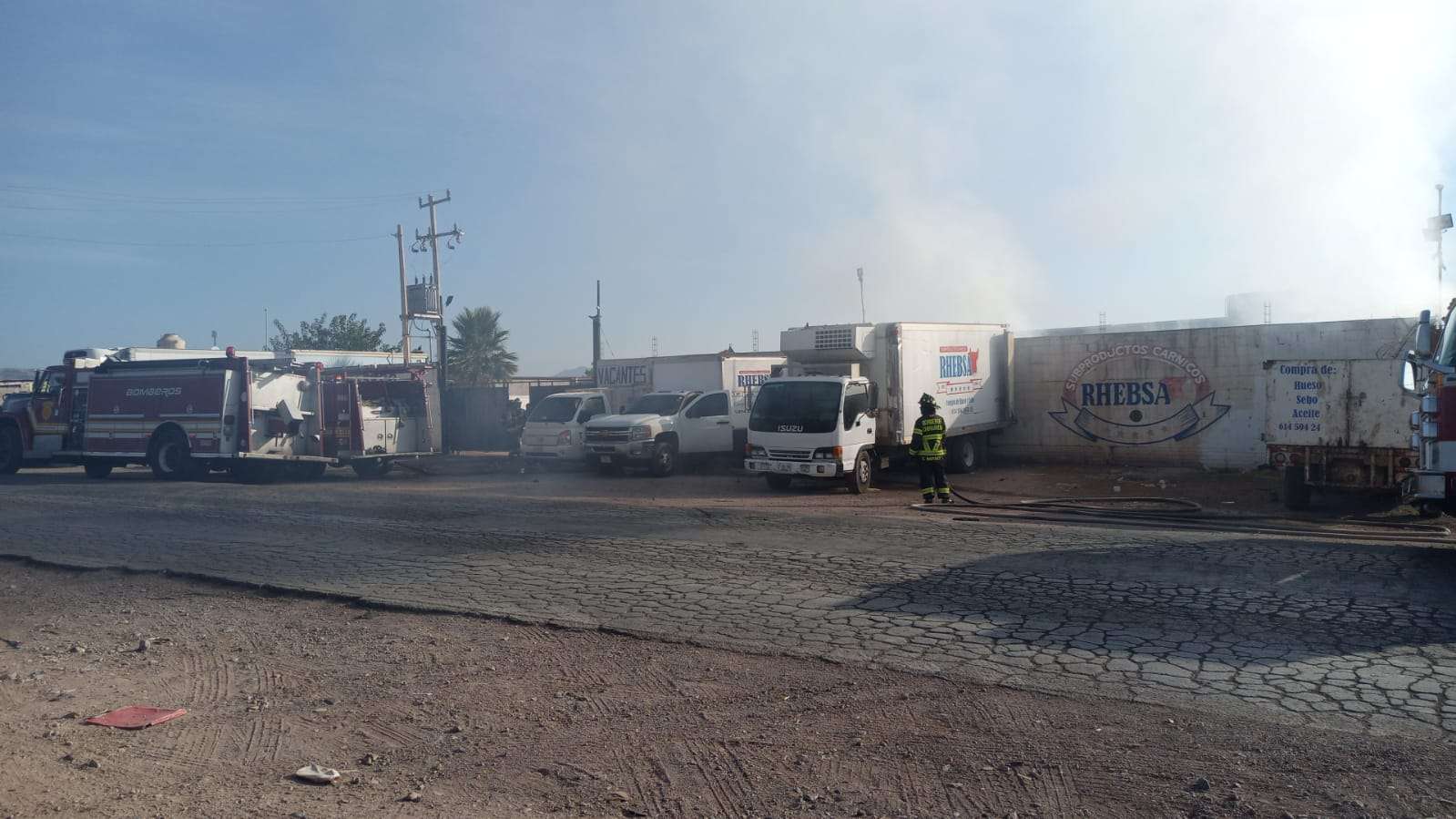 Consume incendio fabrica Rhebsa en colonia Valles de Chihuahua | La ...