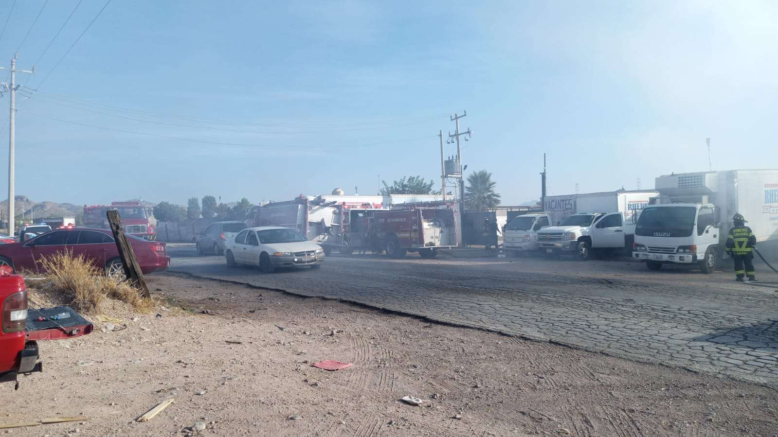 Consume incendio fabrica Rhebsa en colonia Valles de Chihuahua | La ...