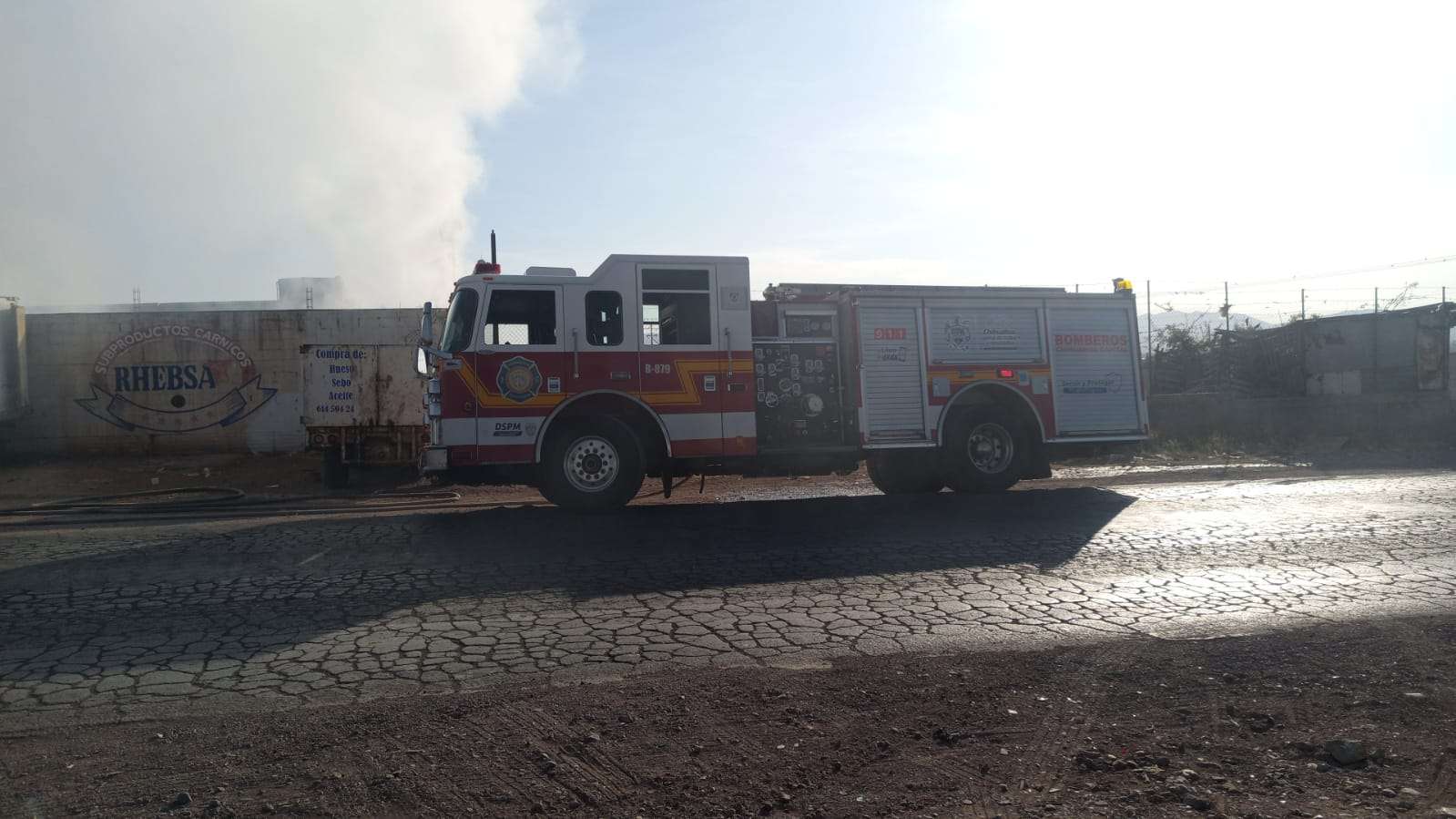 Consume incendio fabrica Rhebsa en colonia Valles de Chihuahua | La ...