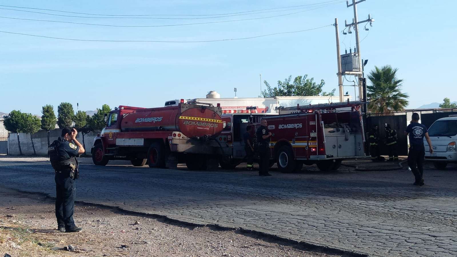 Consume incendio fabrica Rhebsa en colonia Valles de Chihuahua | La ...