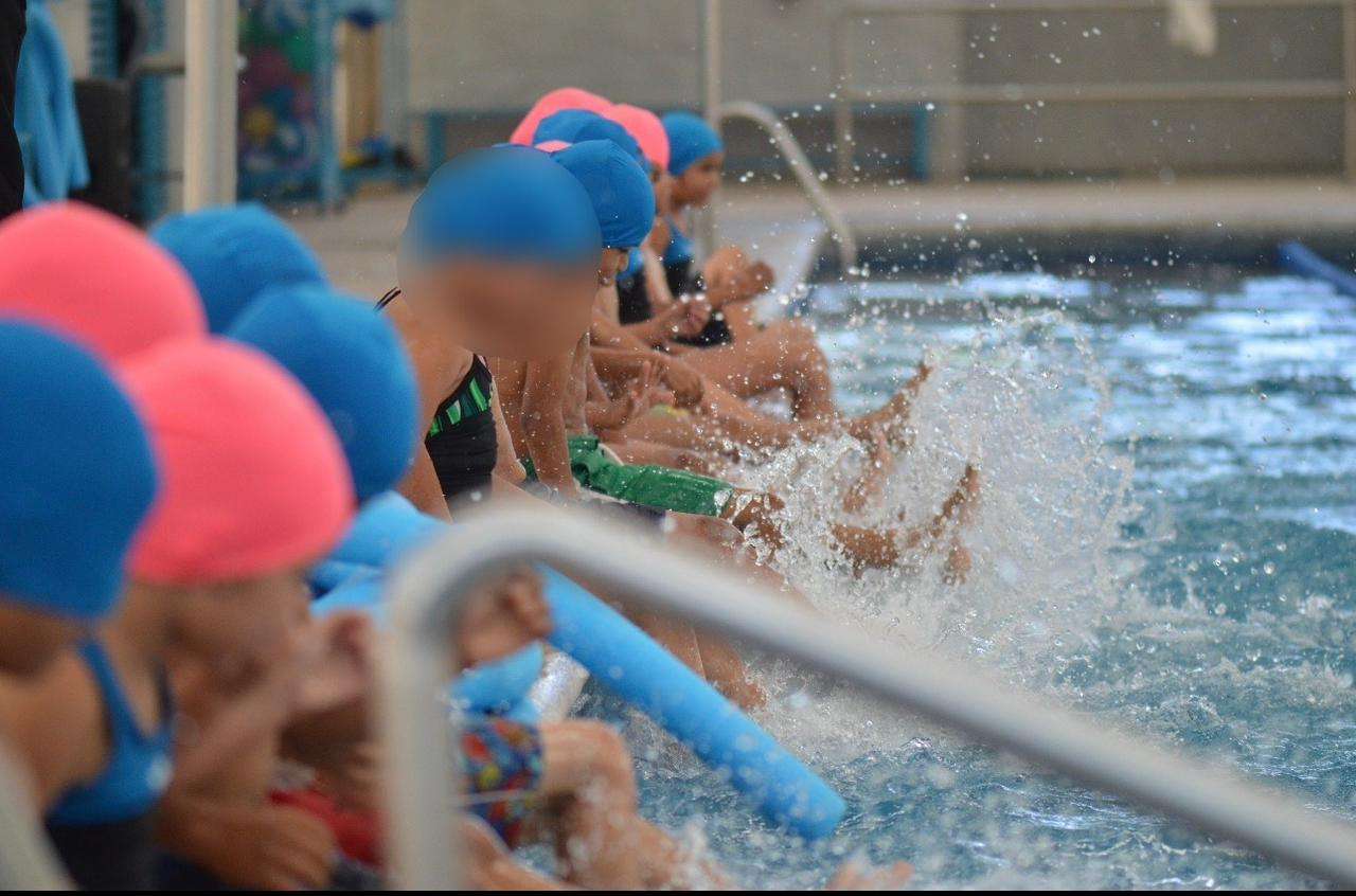 Ofrece DIF Estatal curso de natación a niños de la Casa Cuna | La ...
