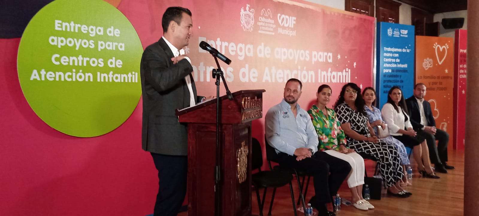 Entrega DIF apoyos a más de mil 162 familias de estancias infantiles ...