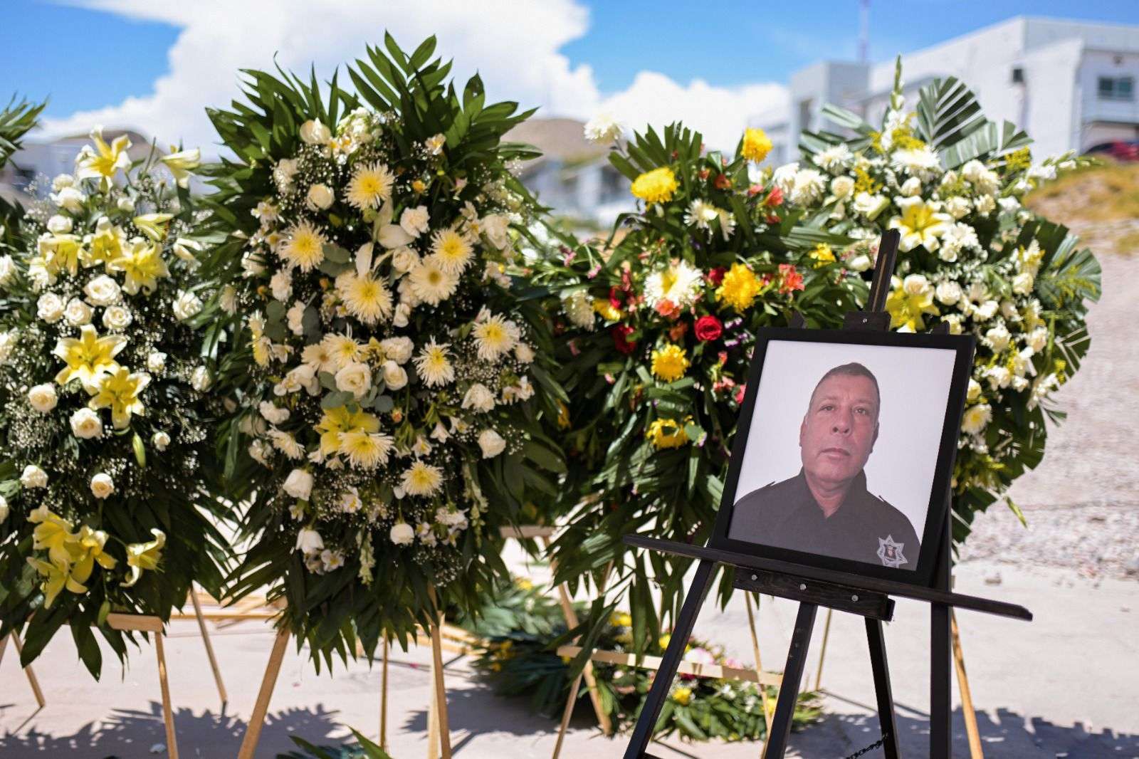 Piden apoyo para familia de estatal asesinado en Juárez