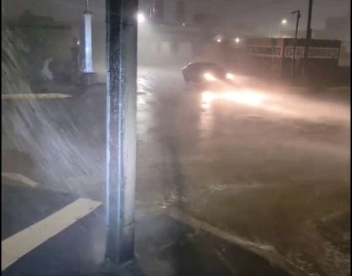 Cae tromba en Ciudad Juárez 