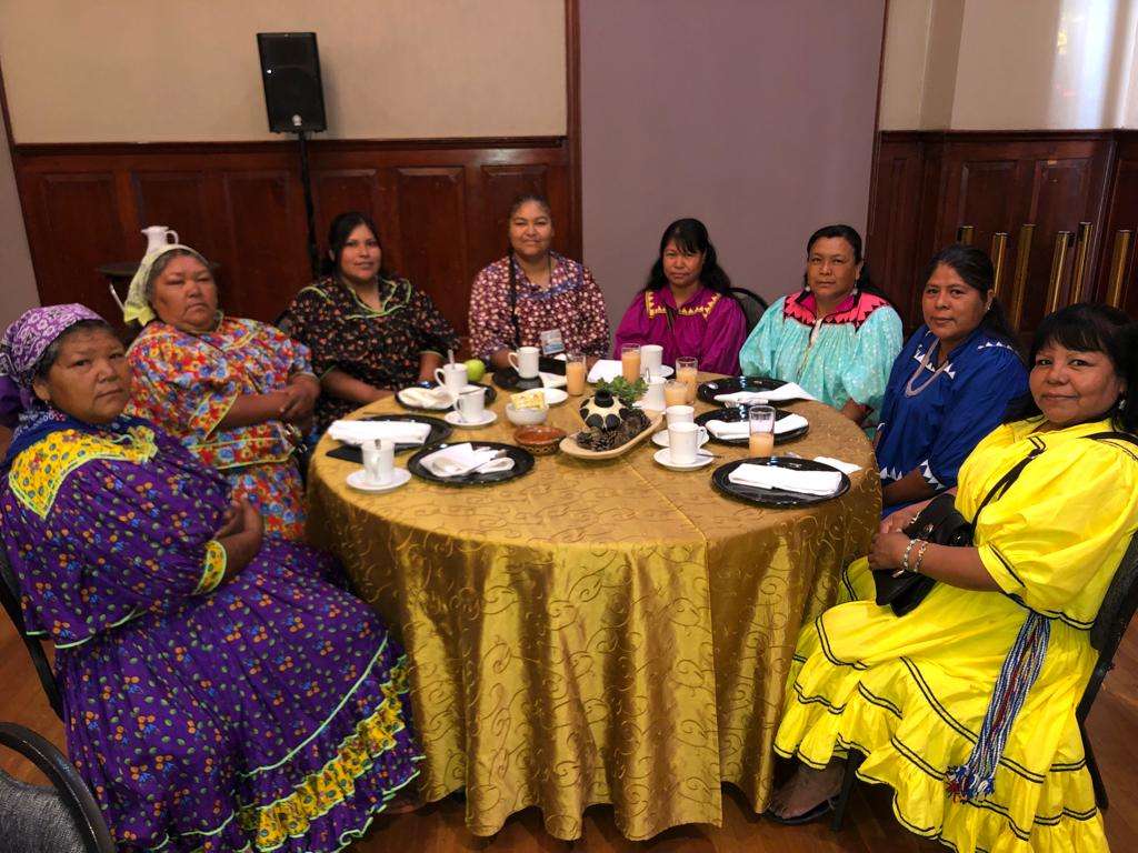 Celebran en Palacio el Día de la Mujer Indígena | La Opción de Chihuahua