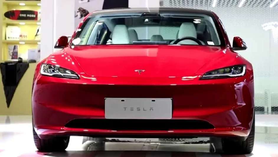 Cuánto cuesta y cuáles son las características del Tesla Model 3
