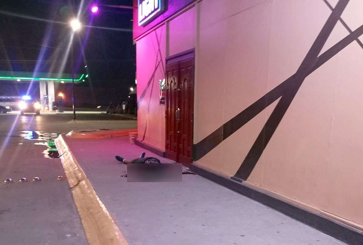 Ejecutan a uno afuera del bar Las Viejas de Don Porfirio