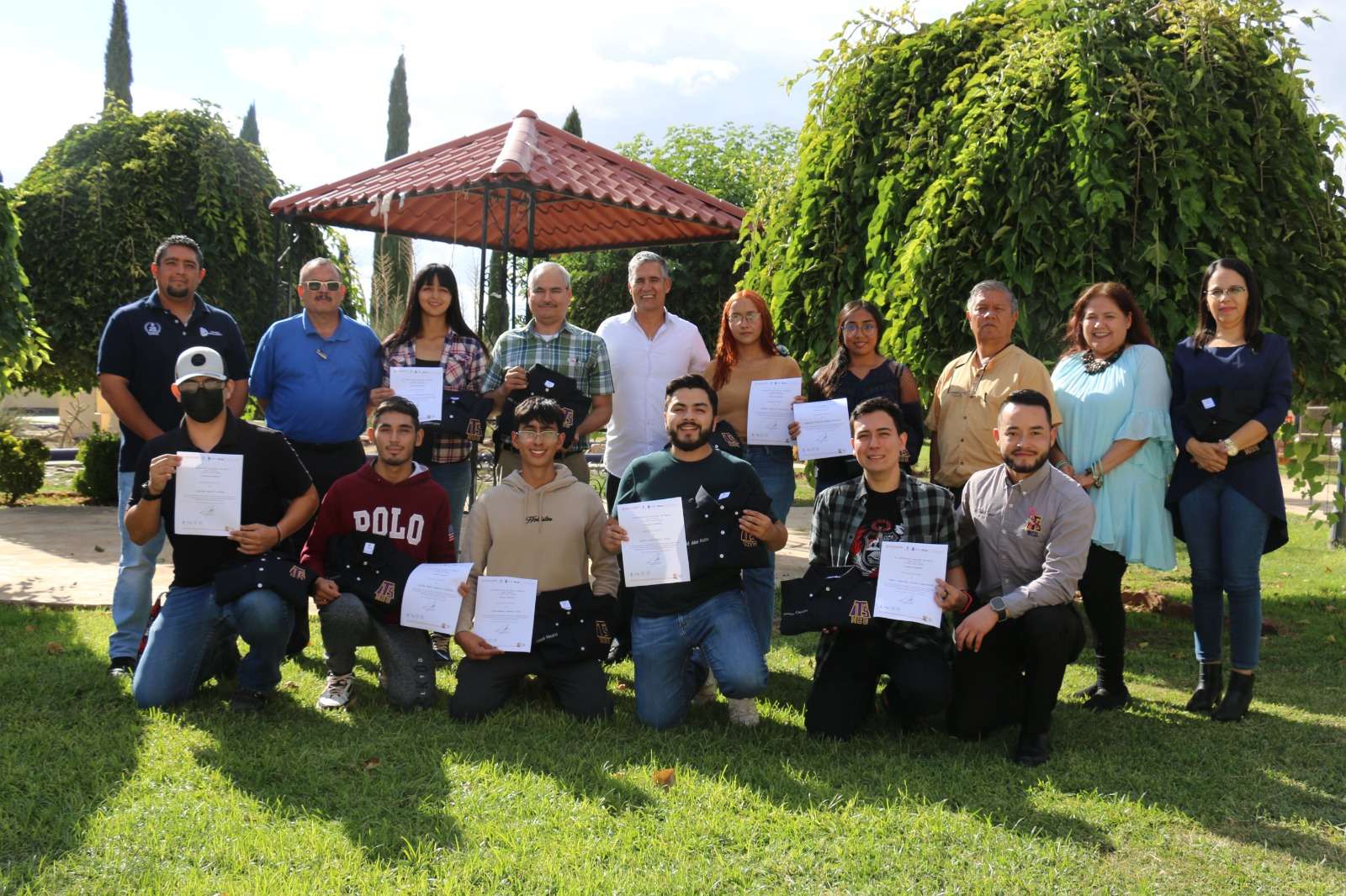 Reconoce el ITSNCG a alumnos del Encuentro Nacional Estudiantil de ...