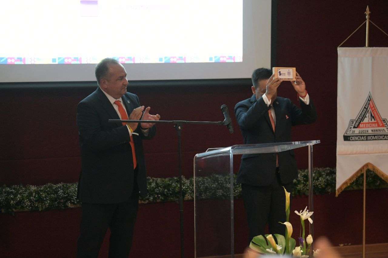 Rinde Rector Rivera Campos su primer informe de actividades en la UACH ...