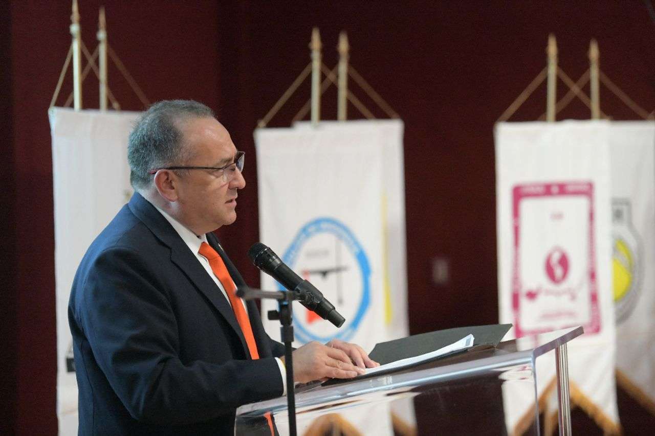 Rinde Rector Rivera Campos su primer informe de actividades en la UACH ...