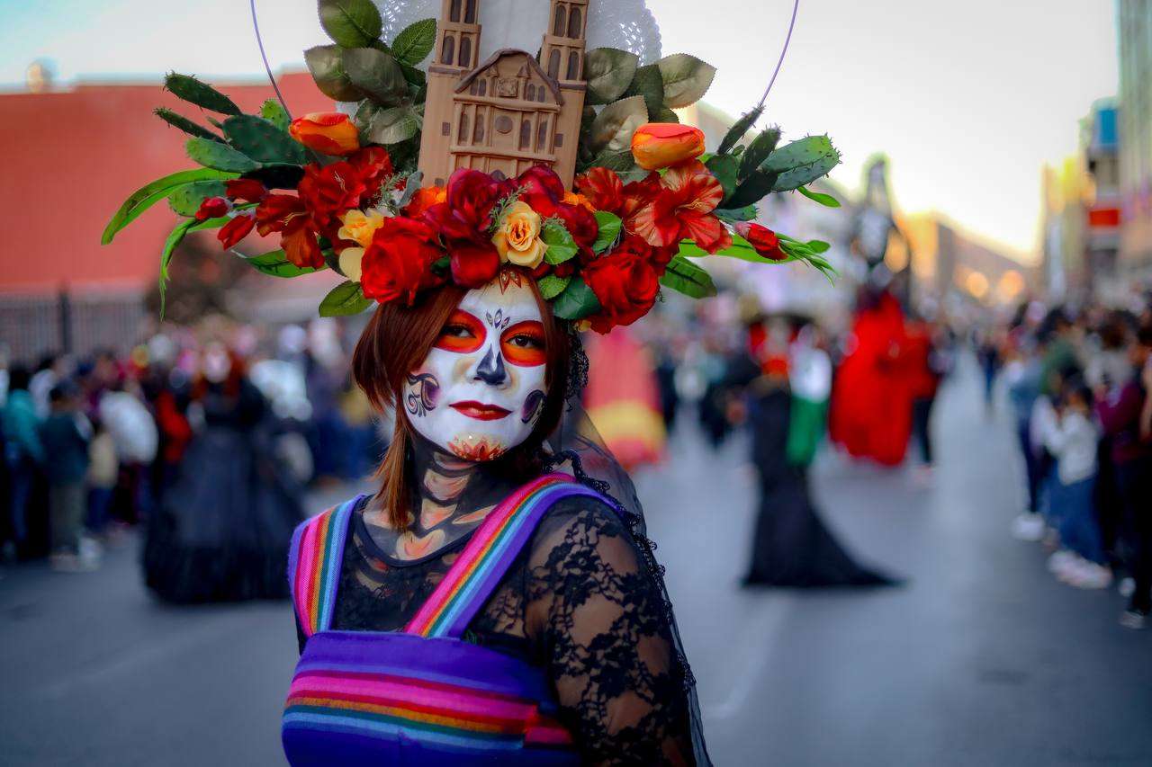 Asisten más de 60 mil chihuahuenses al Festival del Día de Muertos | La