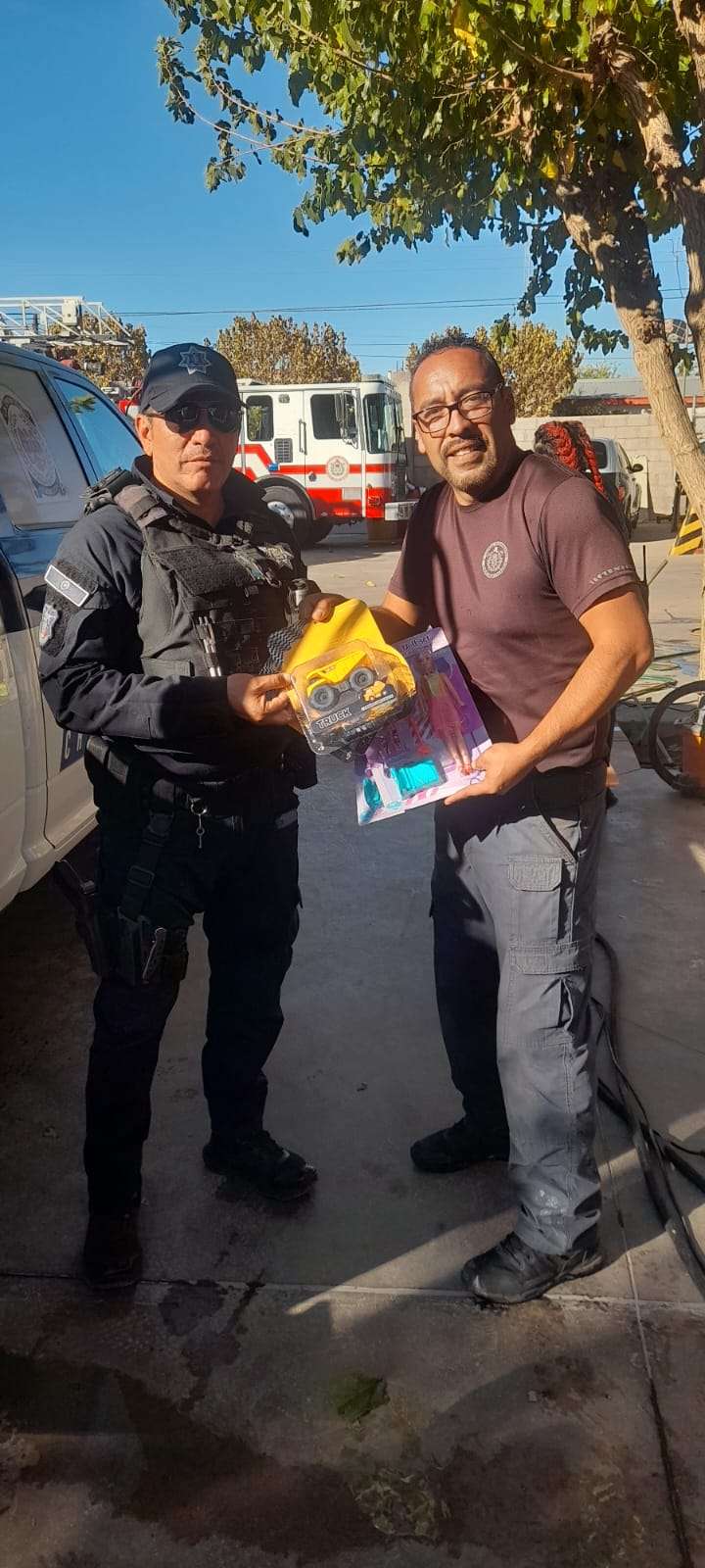 Se suman Agentes del Estado a la colecta de juguetes