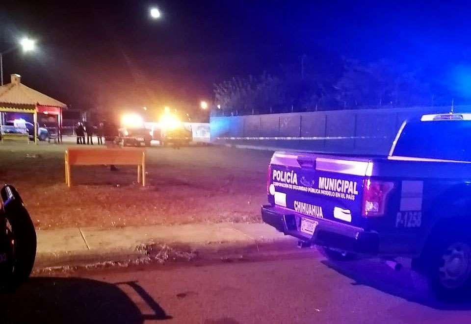 Asesinan a jovencito en una riña en Paseos Camino Real