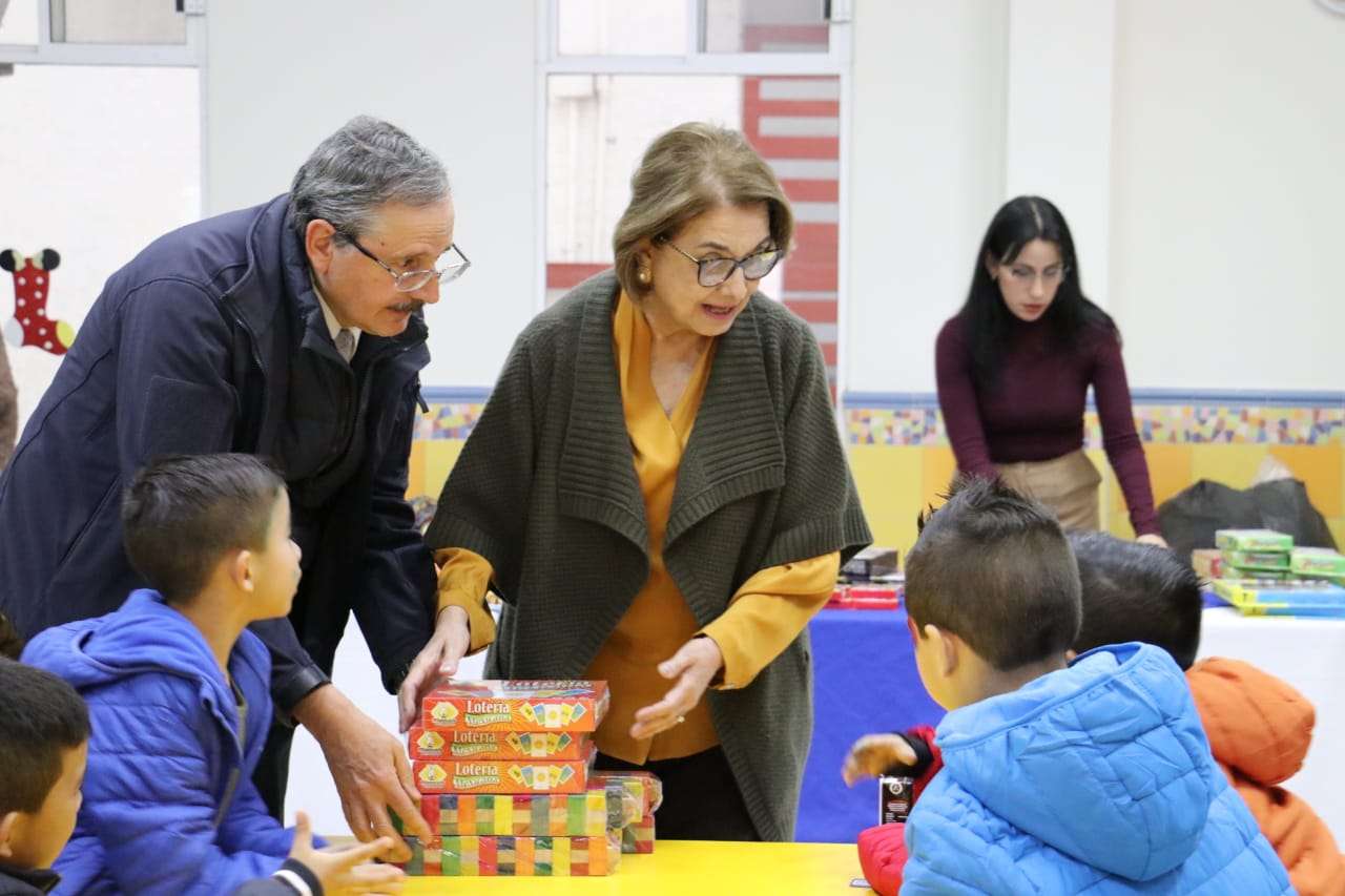 Ofrece DIF Estatal posada navideña a niñas y niños de Casa Cuna | La ...