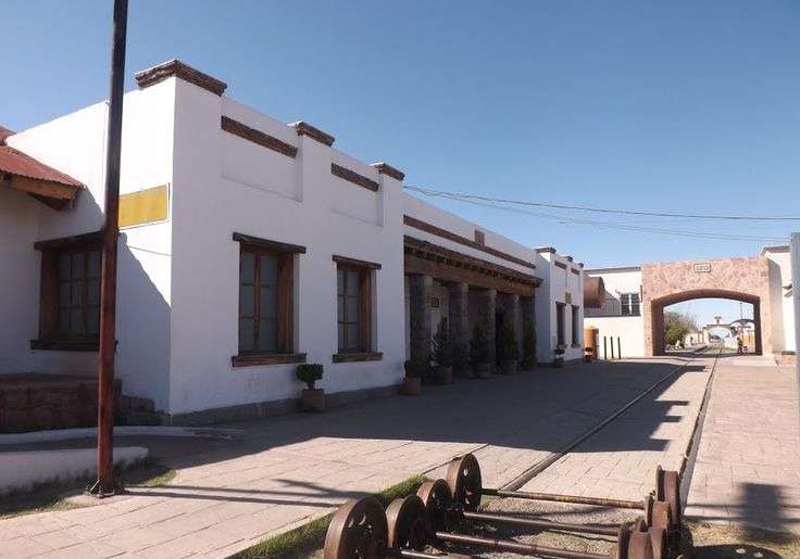 Inicia semana con temperaturas máximas a los 20°C