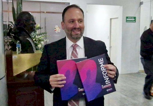 Entrega Secretario General la glosa del Segundo Informe de Gobierno ...