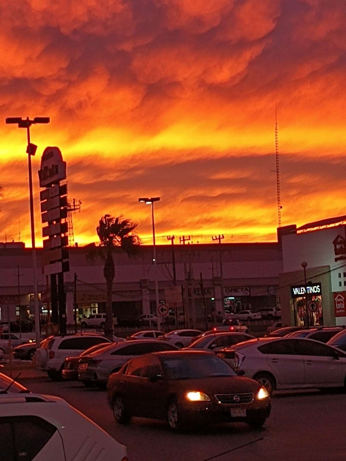Breve y especial atardecer en Chihuahua