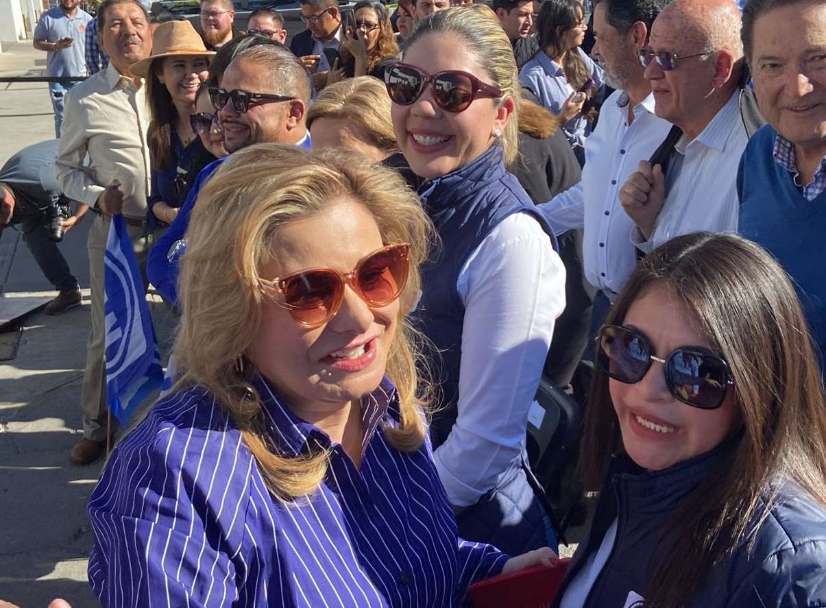 Acude Maru Campos a firma de candidatura de Marco Bonilla | La Opción ...