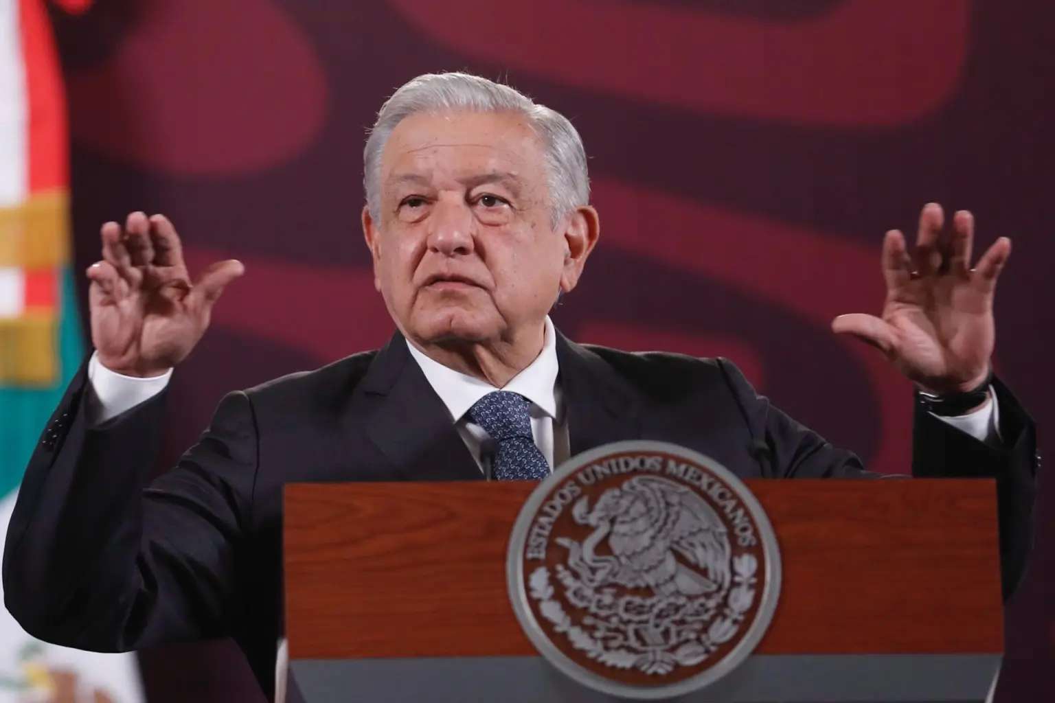Critica Amlo a gente que estudió en Harvard