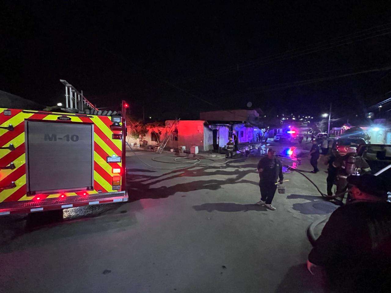 Consume incendio en su totalidad una vivienda | La Opción de Chihuahua