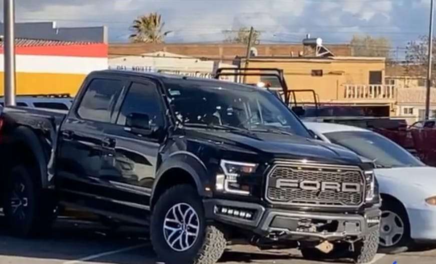 Pánico por ejecución afuera de Alsuper en Cuauhtémoc