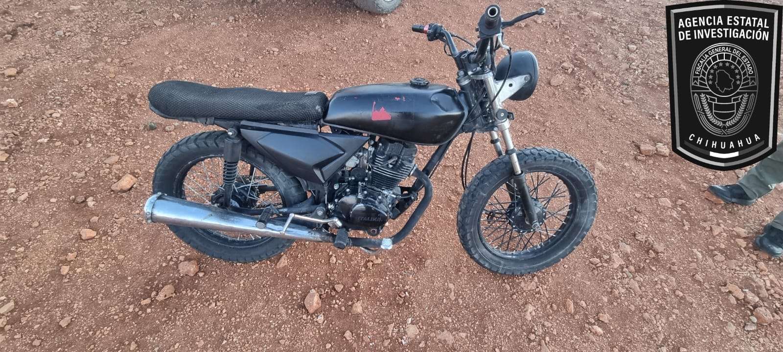 Recuperan motocicleta robada en Parral
