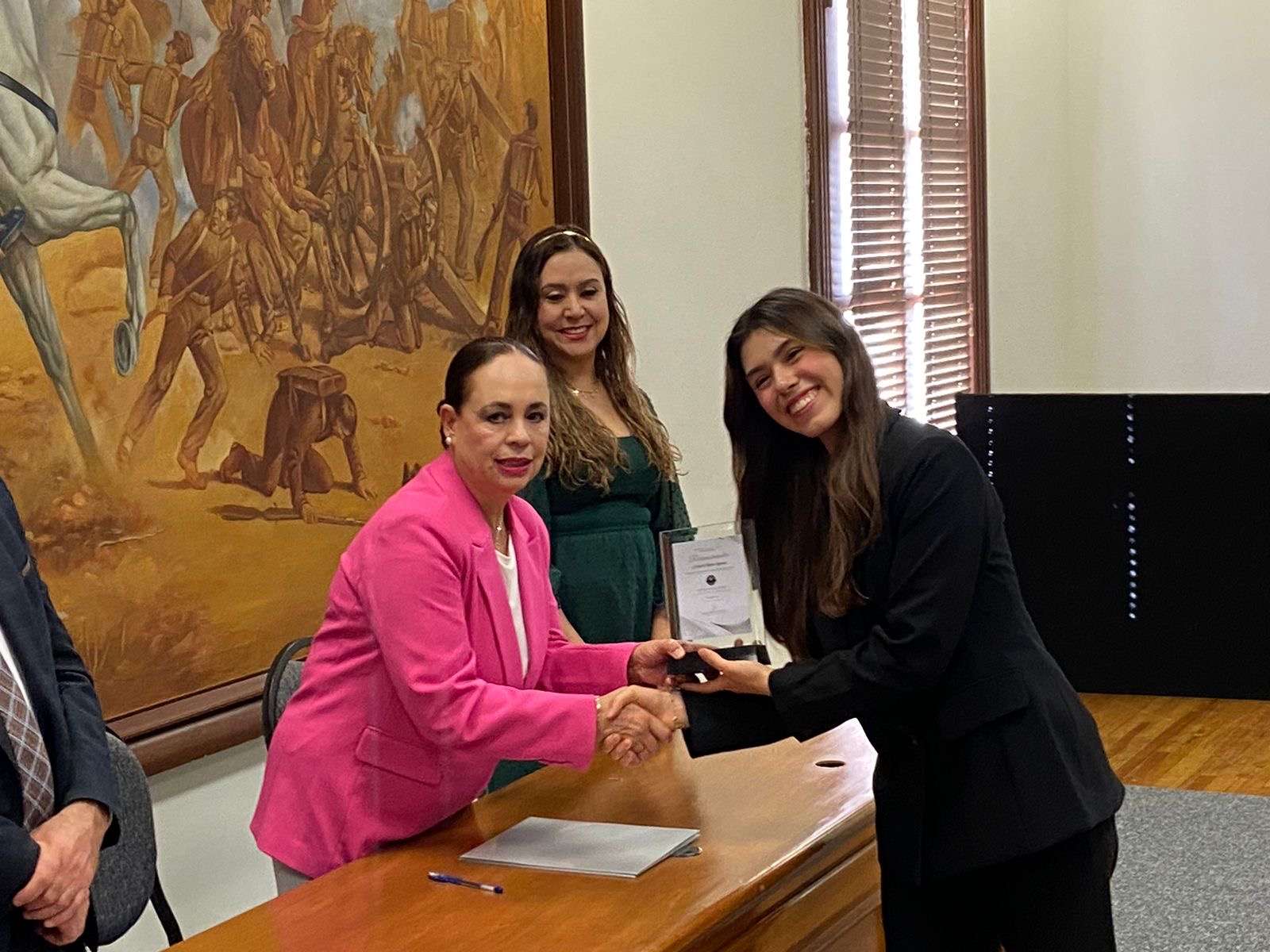 Entregan reconocimientos a alumnos ganadores del premio Másters | La ...