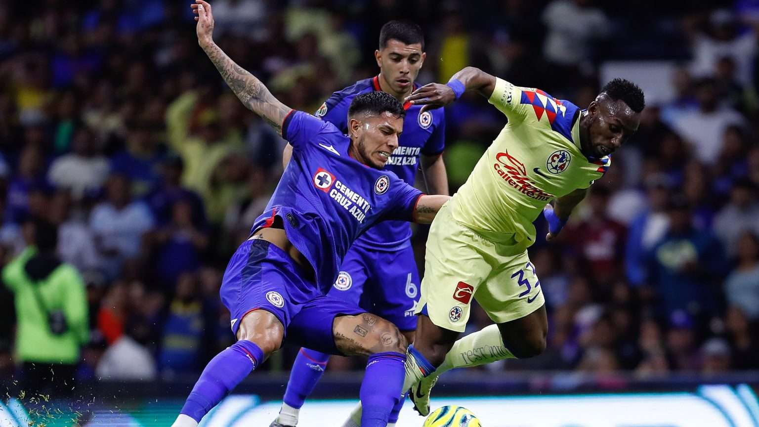 Alcanzan boletos en reventa para el América-Cruz Azul casi 25 mil pesos
