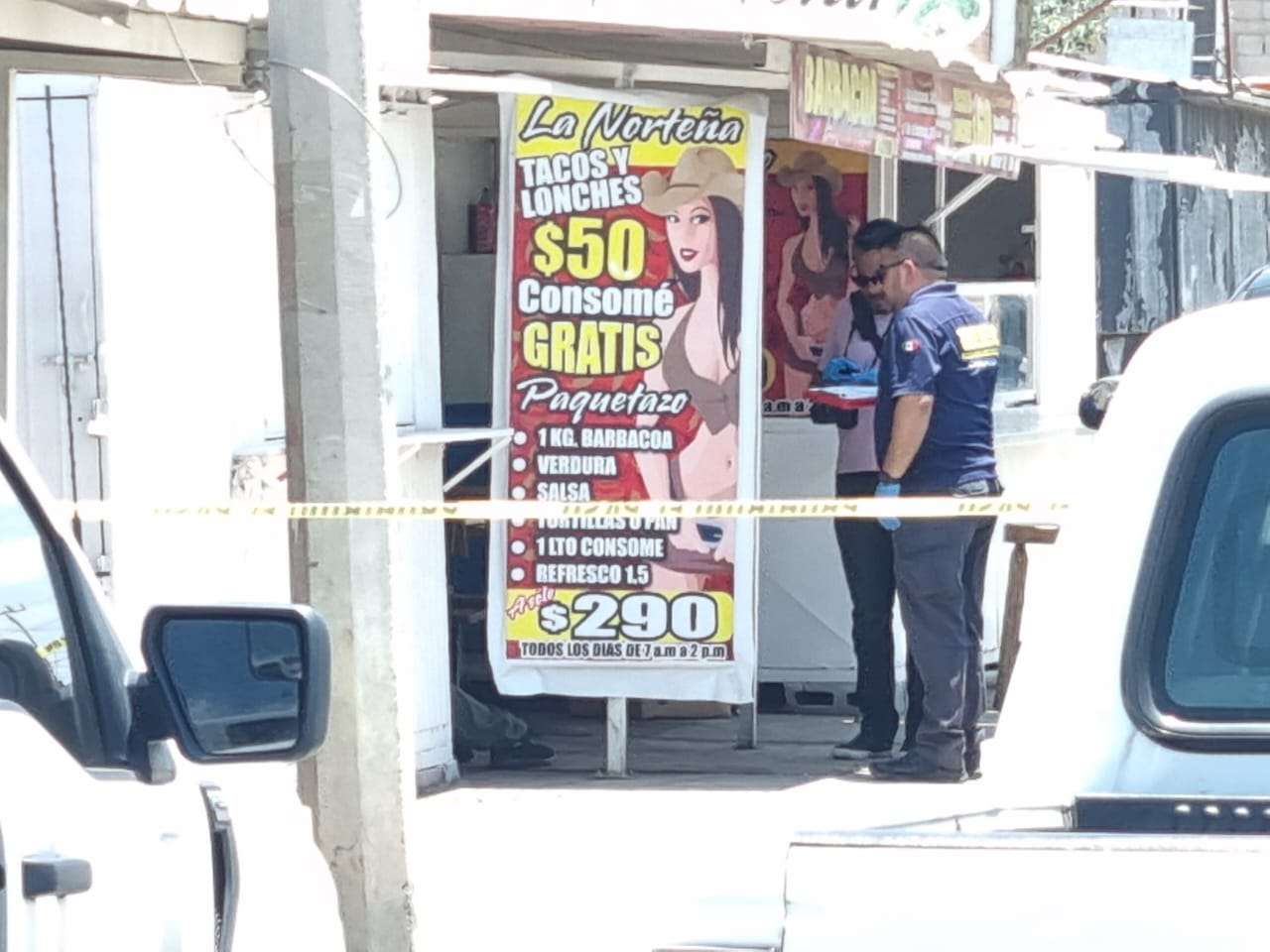 Asesinan a hombre que comía en un puesto de barbacoa