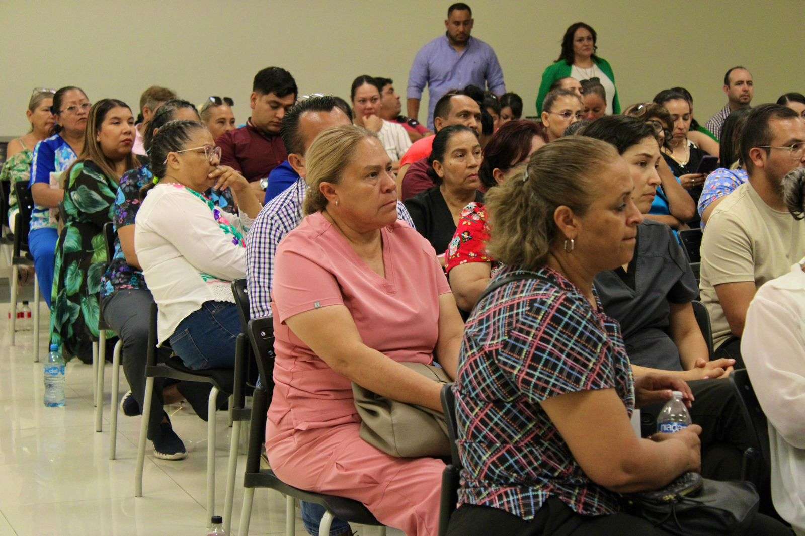Entregan más de 3 mdp en becas a Estancias Infantiles | La Opción de ...