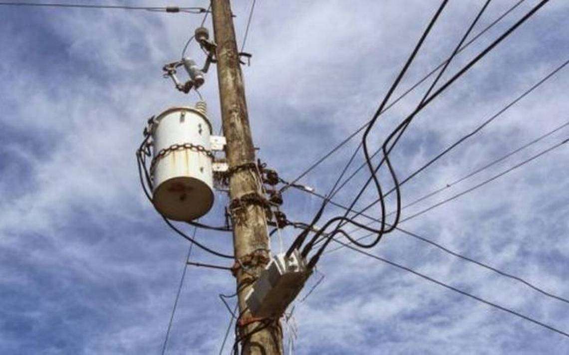 Denuncian vecinos de Riberas del Bravo Etapa 9 que tienen 5 días sin luz