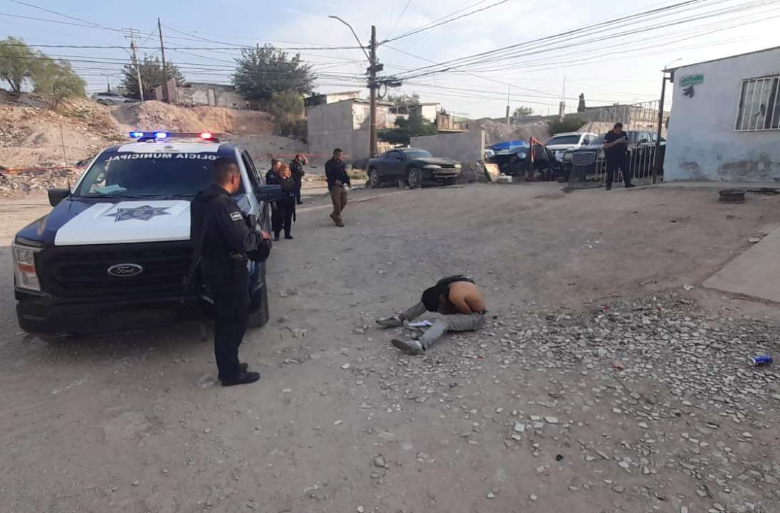 Masacre en la colonia Azteca; 3 muertos y un herido