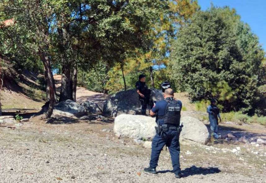 Tras balacera detienen a uno y aseguran arsenal en Guachochi