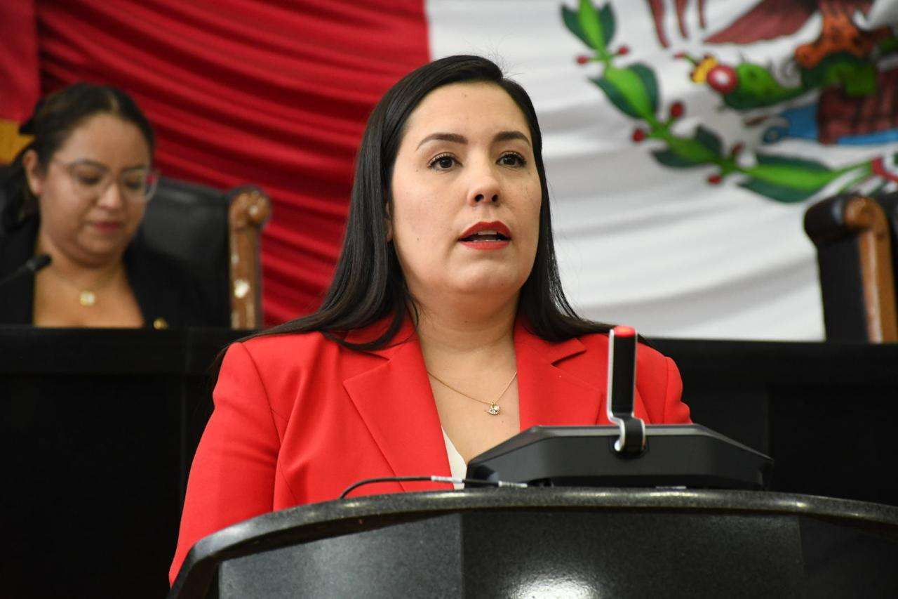 Destaca Joss Vega cumplimiento de normativas de construcción