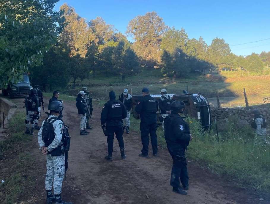 Vuelca patrulla de la GN en Guachochi durante persecución