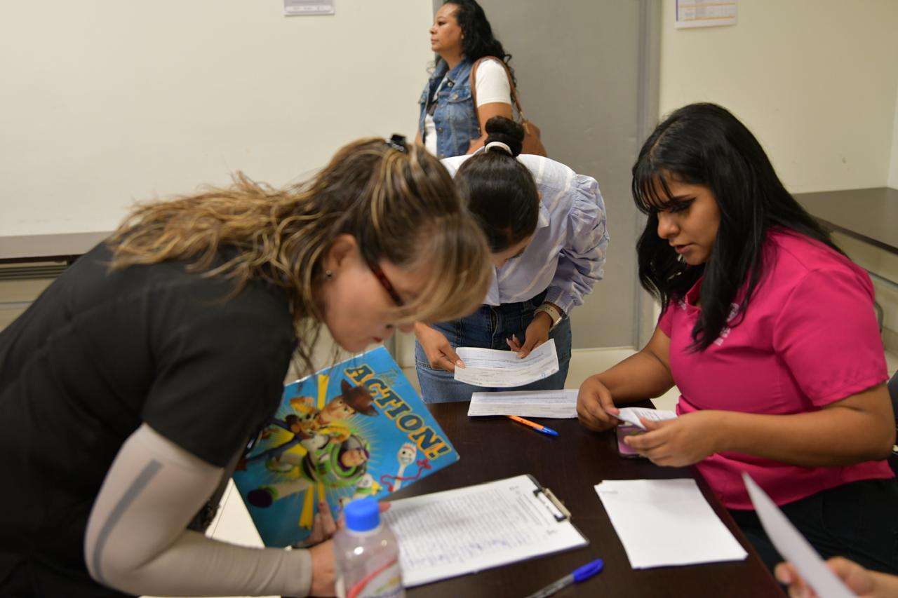 Reciben más de 3 mil niñas y niños becas para Centros de Atencion ...