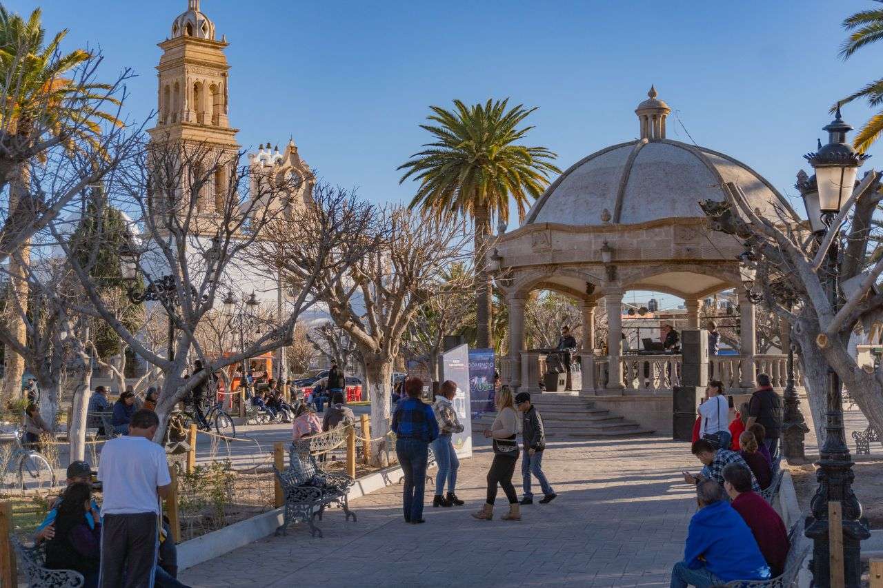Invitan en Meoqui al Domingo de Serenata en la Plaza Principal