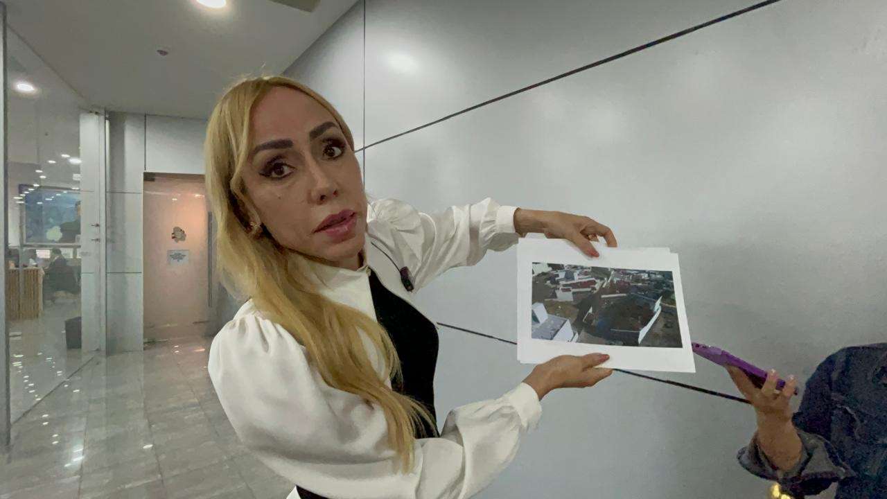 Acusa Lady Gucci al Alcalde de espiarla con drones de Catastro 