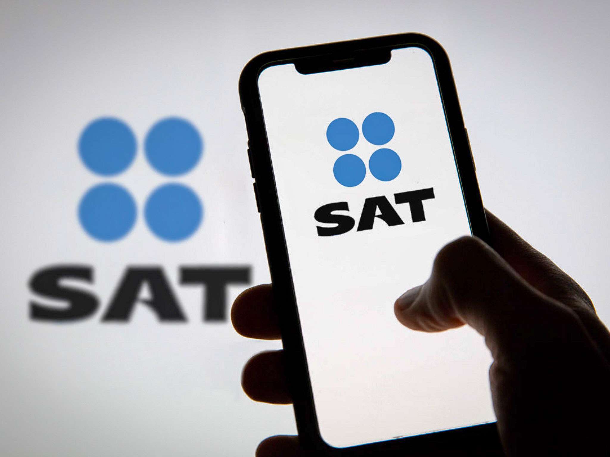 Fallas en el SAT afectan el uso de firmas electrónicas