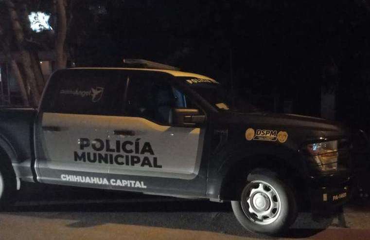 Deja ataque armado a una mujer sin vida en colonia Granjas