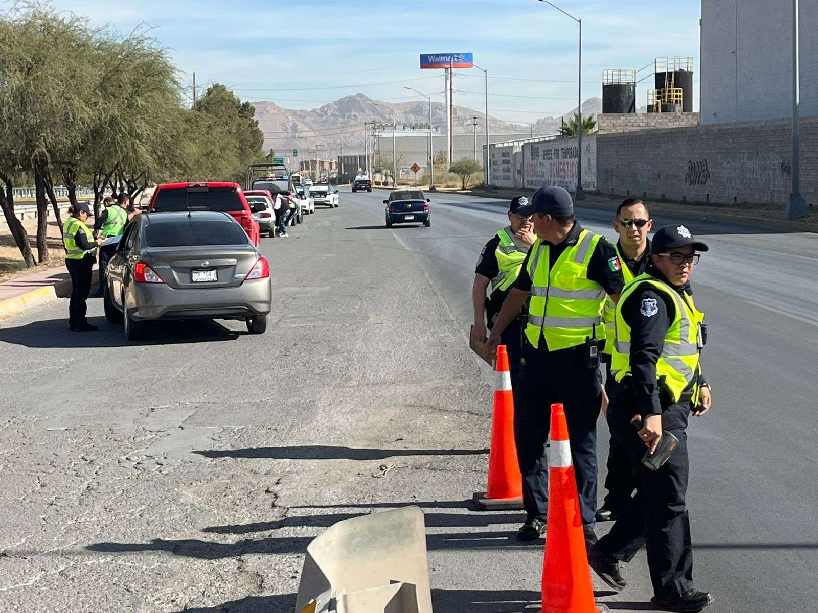 Montan operativo anticorrelones en los Nogales