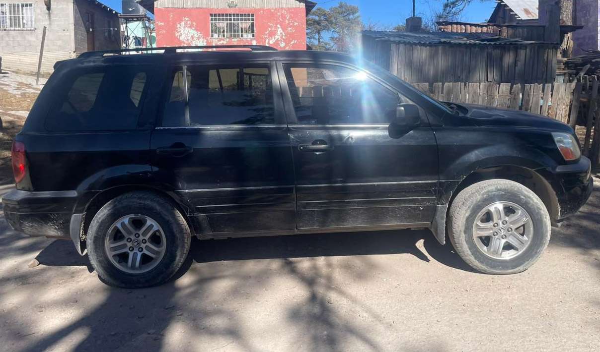 Aseguran en Bocoyna camioneta robada hace 17 años en Texas