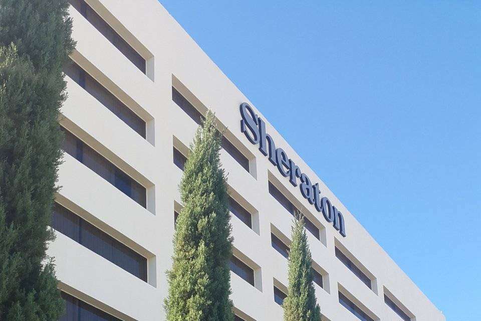 Muere en las escaleras del Hotel Soberano